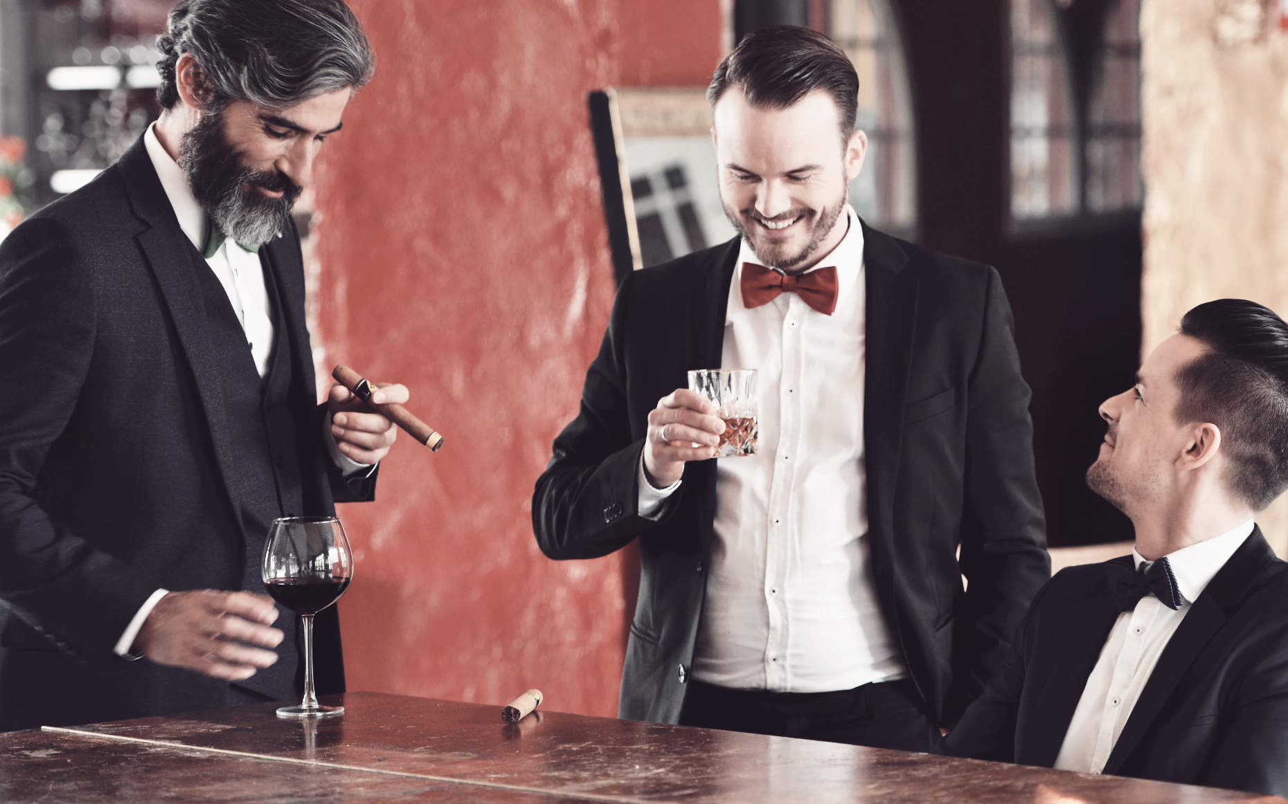 Villiger Cigar Club Features
