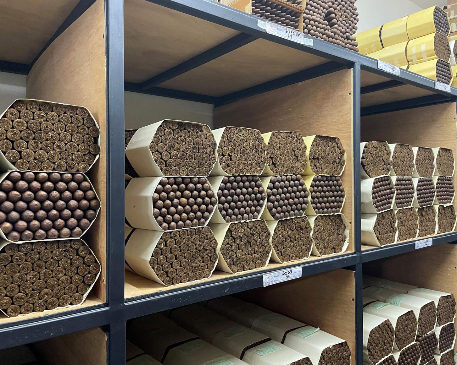 47-hours-and47-blends-esteli-villiger-cigars