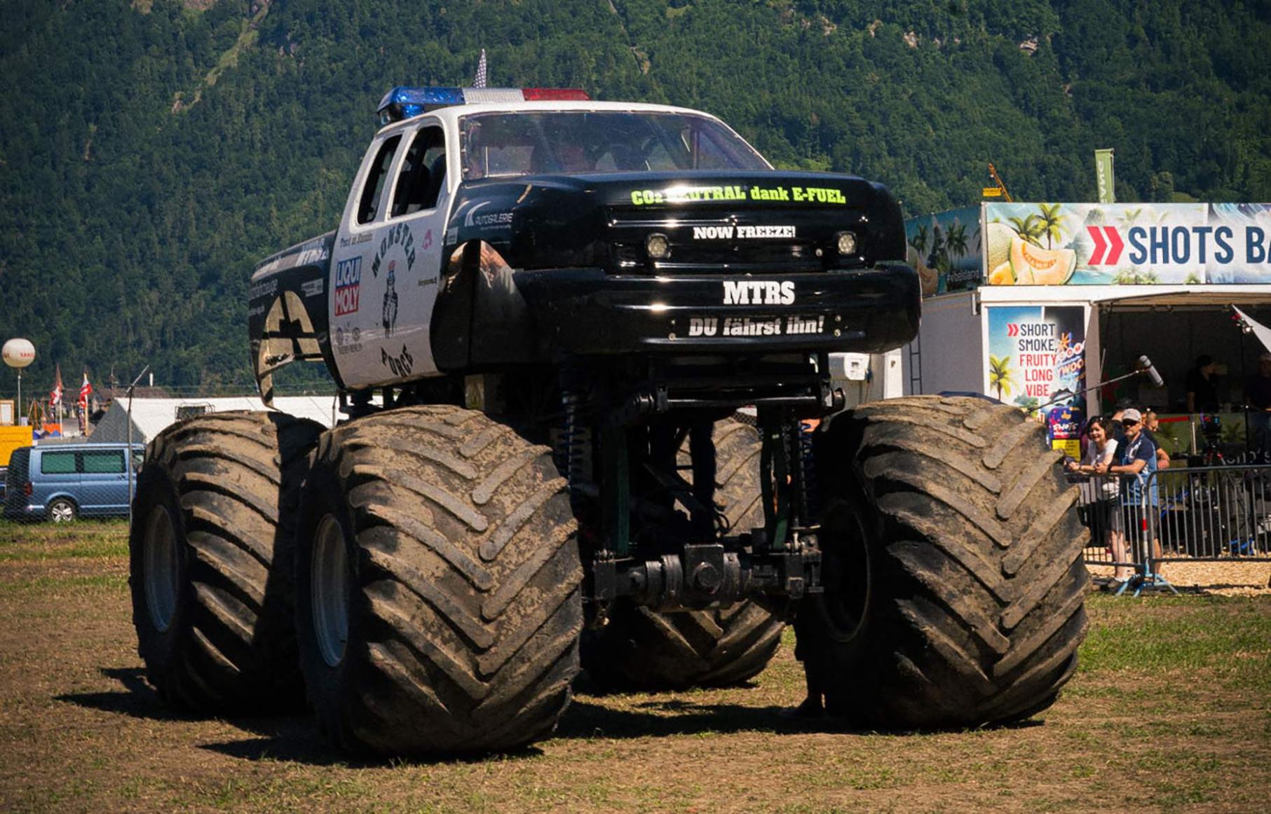 Monster Truck